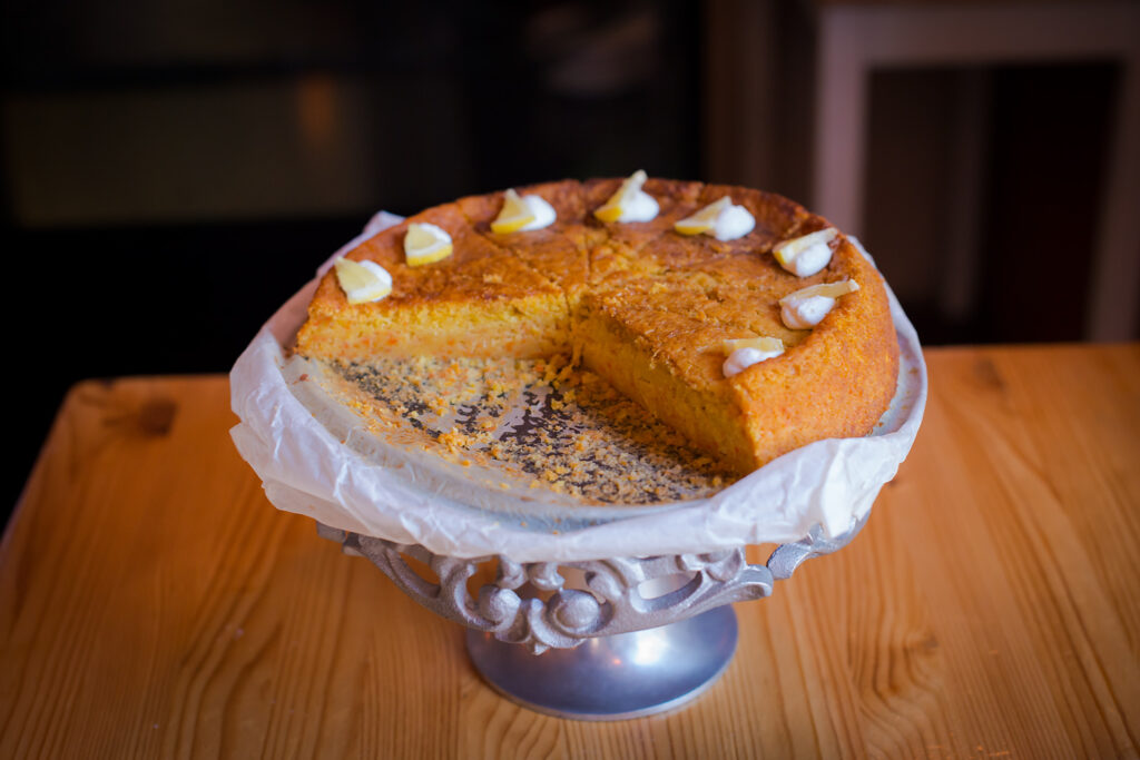 Order vegan cakes at Cafe Lief in Haarlem